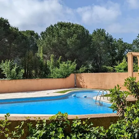 Apartment Canigou - Pinede Avec Piscine