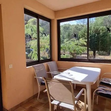 Canigou - Pinede Avec Piscine